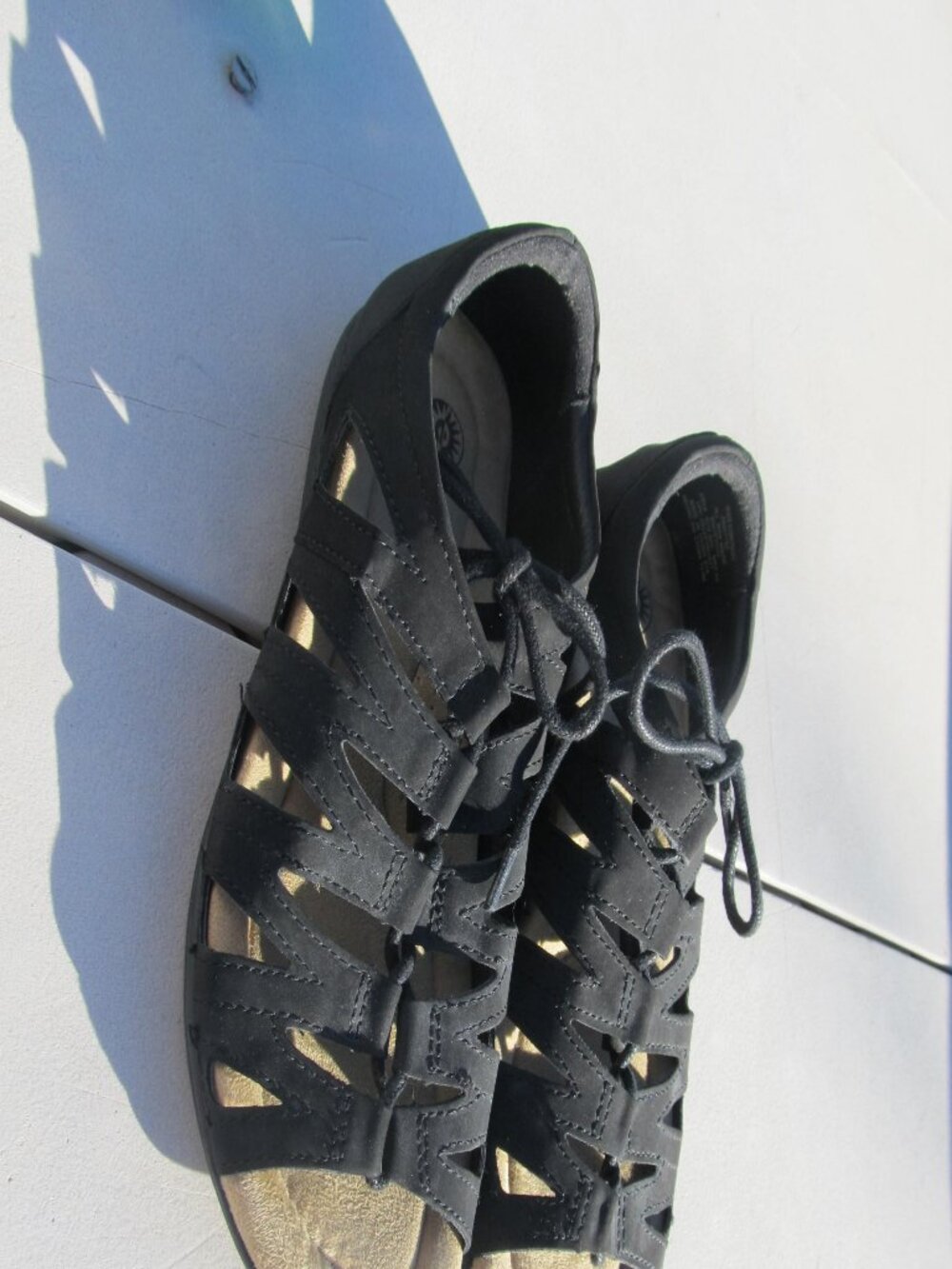 Earth Spirit Womens Sandals Size 8 Black Gladiator Flats Shoes Strappy Lace Up